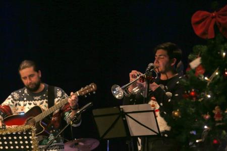 JURE POČKAJ S PRIJATELJI KONCERT V KD 19  FOTO LJUBO VUKELIČ